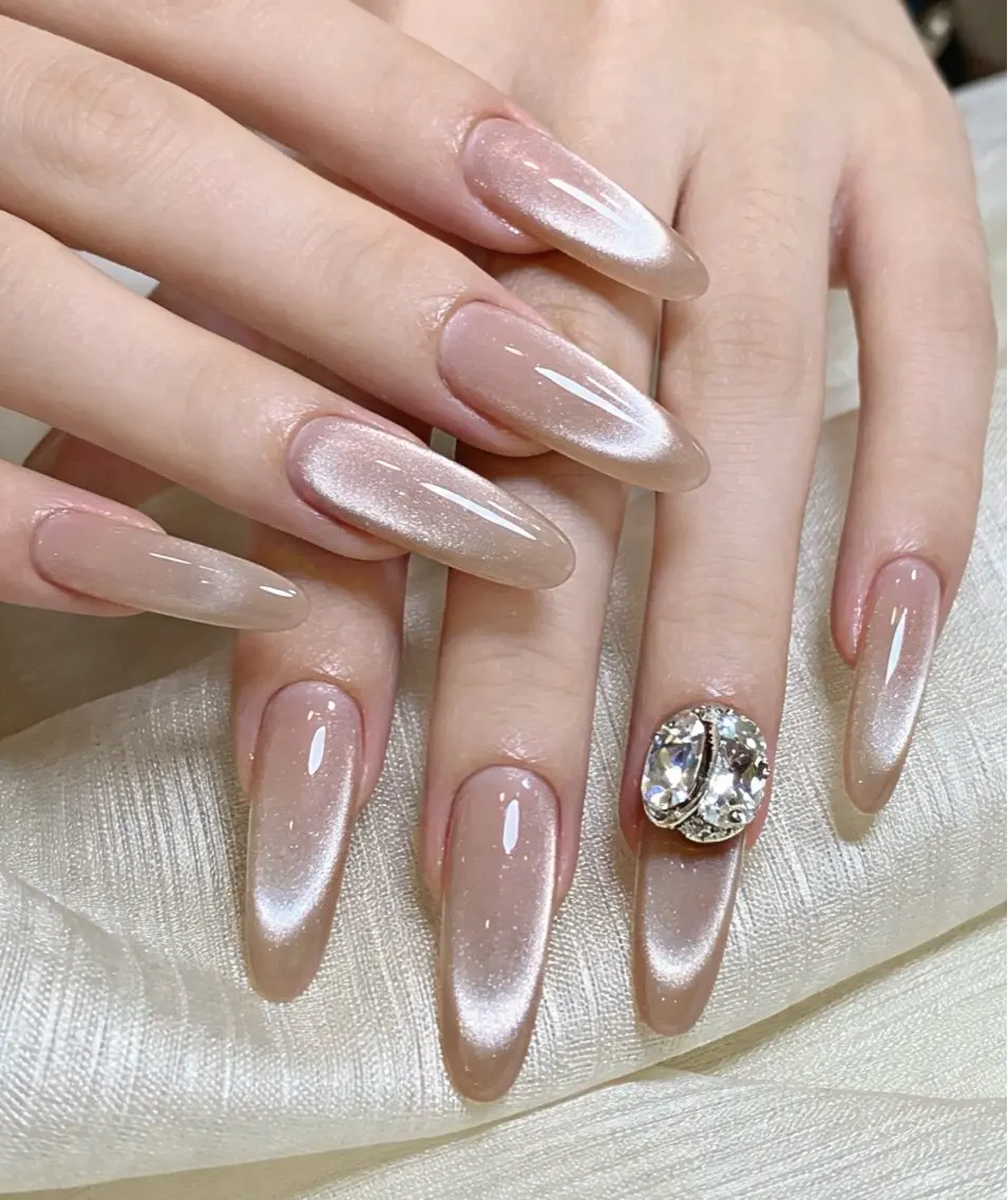 ネイル ハンドネイル Aura Nail ✨スス✨(アヤ)のネイルデザイン
