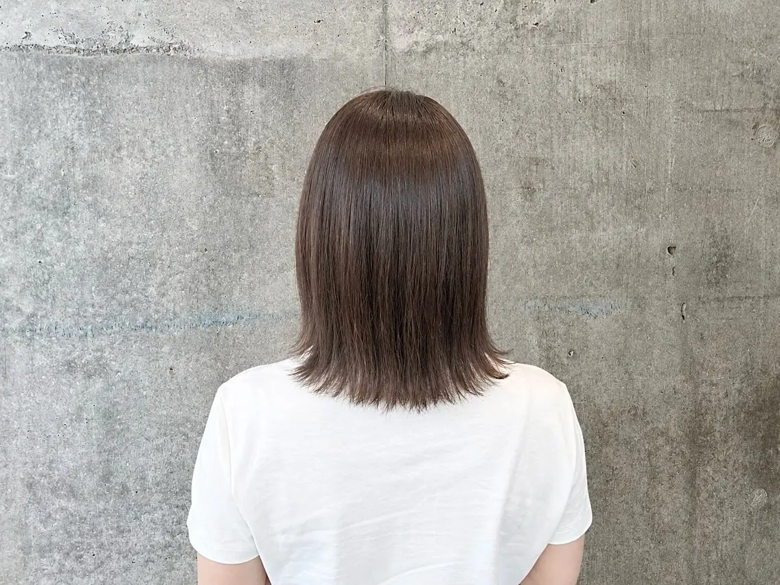 ミディアム カラー 蓮見友里 PiSTA/portのヘアスタイル