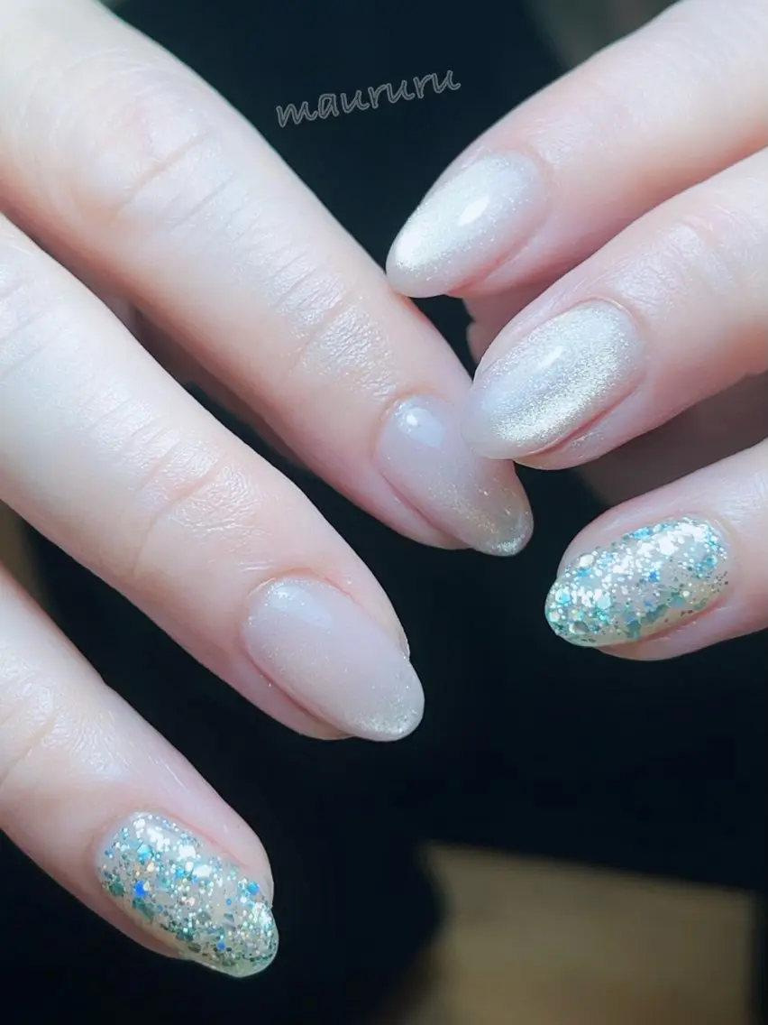 ネイル キラキラネイル ミラーネイル Nail room・ 舞ruru・のネイルデザイン