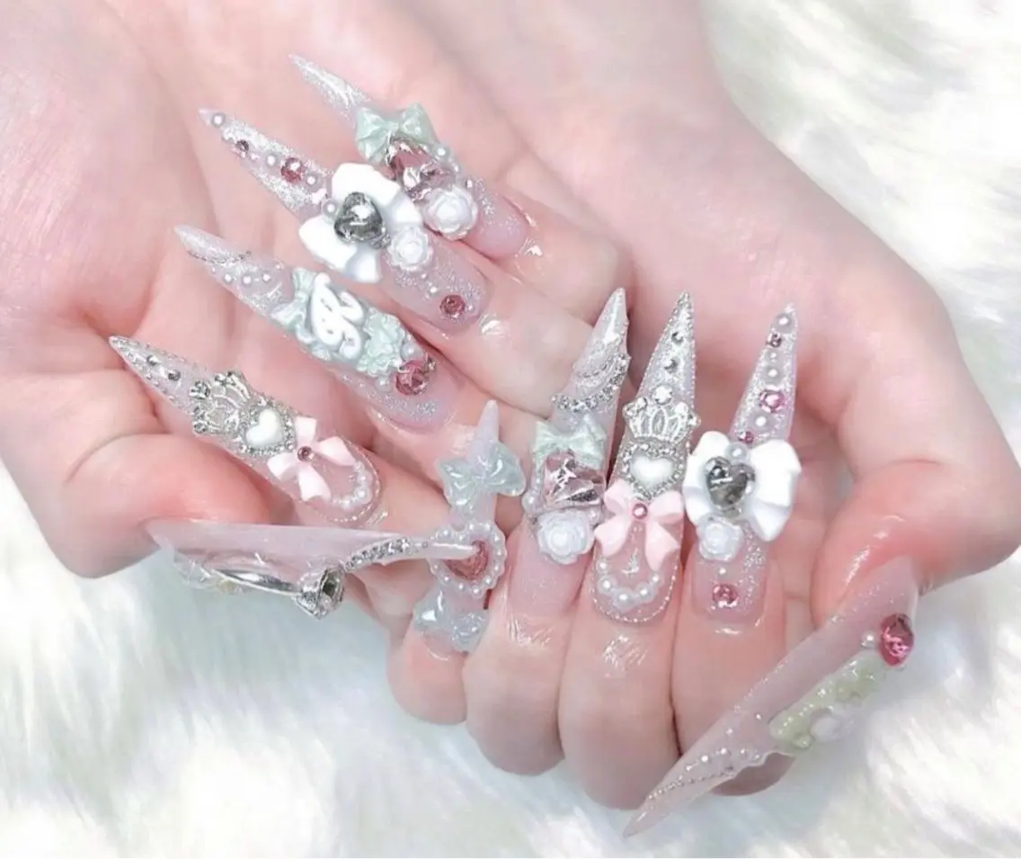 ネイル アートネイル フットネイル ジェルネイル キラキラネイル マグネットネイル ハンドネイル Nami nail salonのネイルデザイン