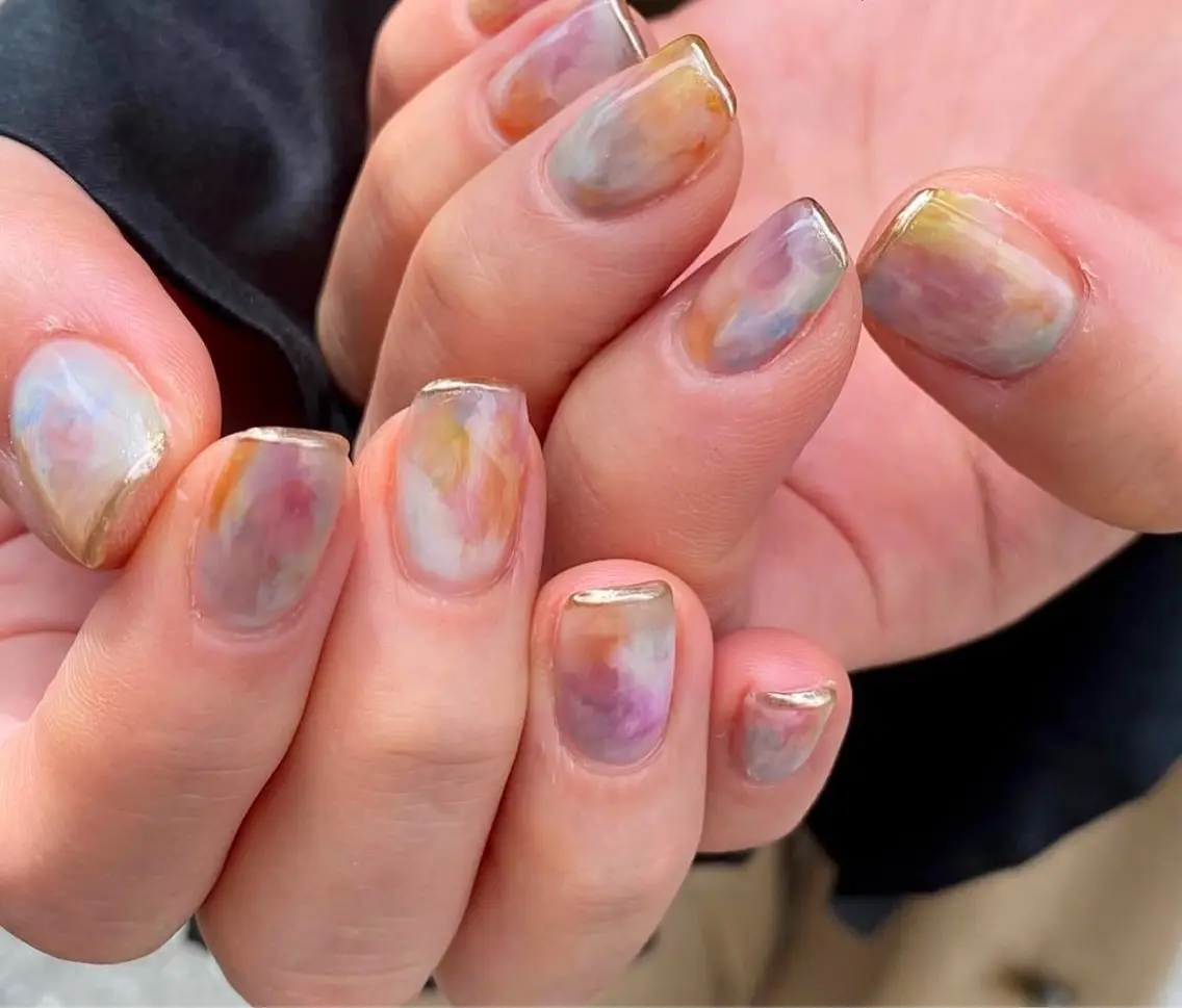 ネイル フレンチネイル グラデーション キラキラネイル 韓国ネイル マグネットネイル ハンドネイル 🎀🎀YooLi Nail Salonのネイルデザイン