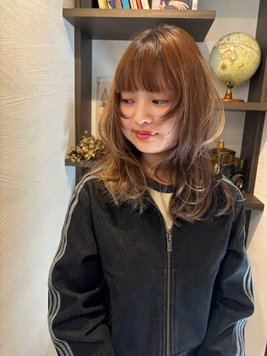 セミロング レイヤーカット カット トリートメント ヒラカホ/目黒/ ブリーチ/似合わせのヘアスタイル