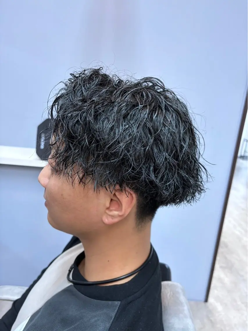 メンズカット+選べるパーマ(ツイストなどもOK)¥14850→8800の写真
