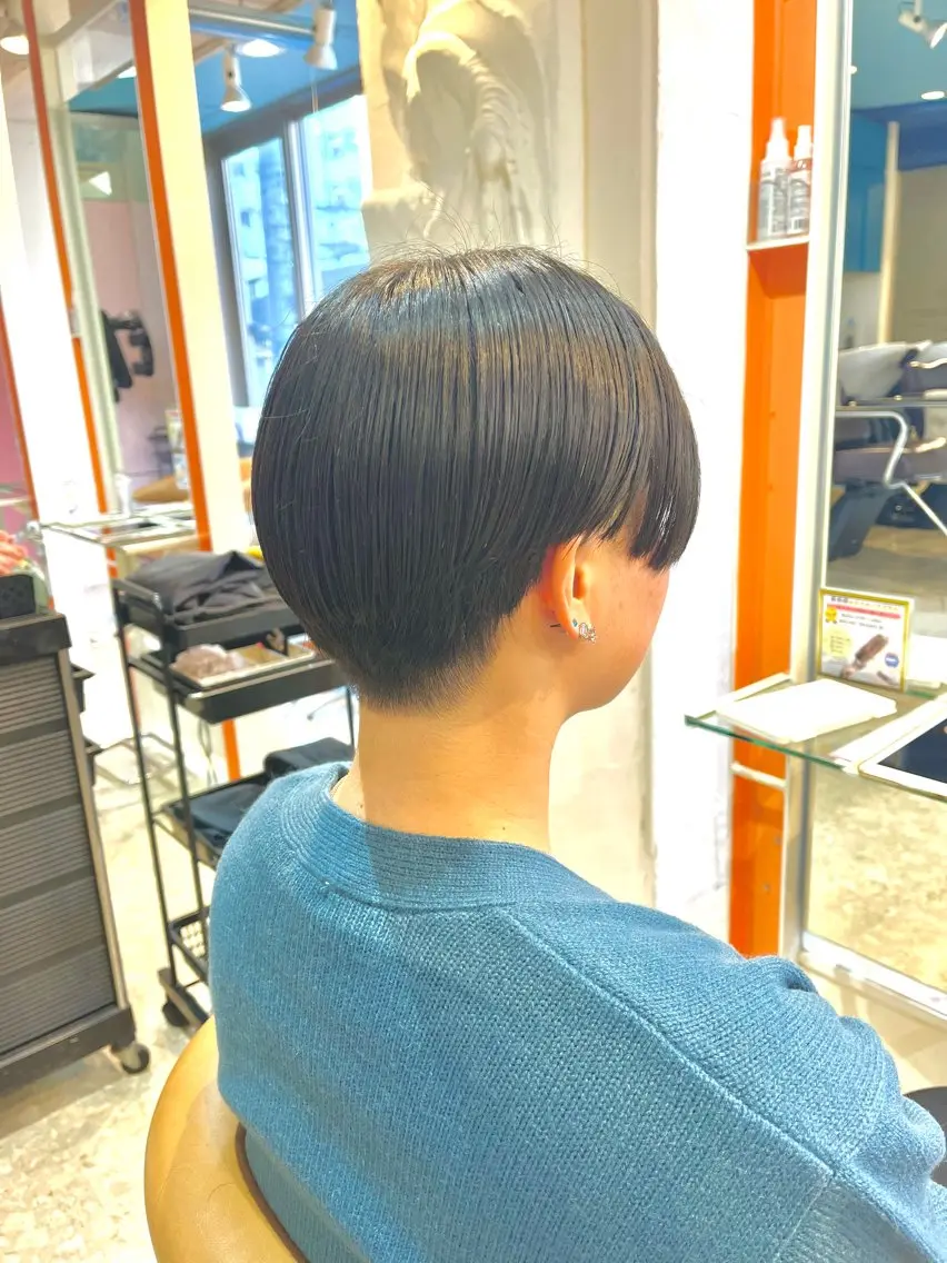 ショート カット うしだ かおるのヘアスタイル