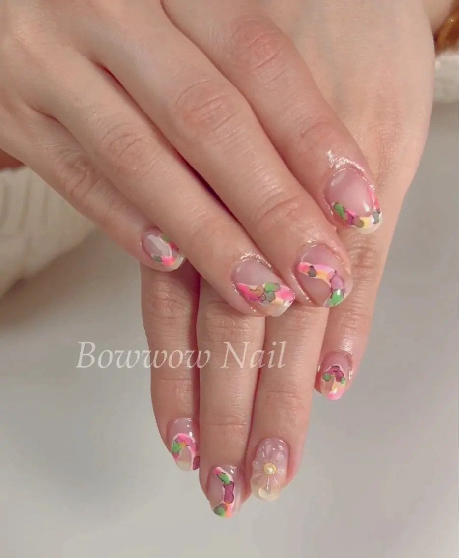 ネイル マグネットネイル ニュアンスネイル Bow wow Nail さや🧸のネイルデザイン