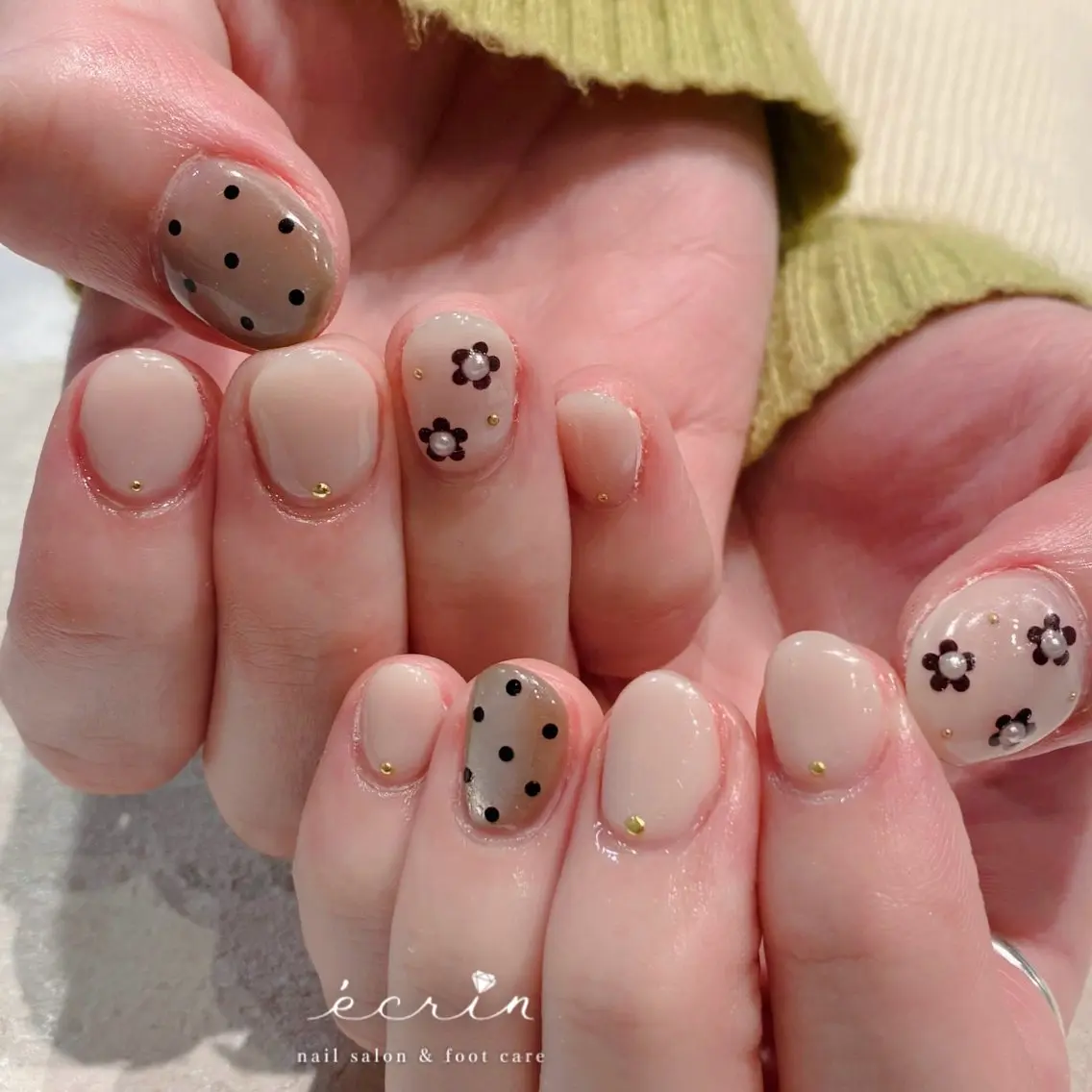 ネイル ecrinエクラン kana🌺のネイルデザイン