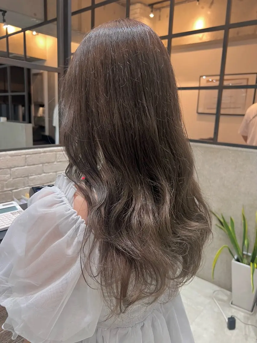ロング カラー グレージュ ヘアカラー 🌿ニュアンス/髪質 改善🌿Fukudaのヘアスタイル
