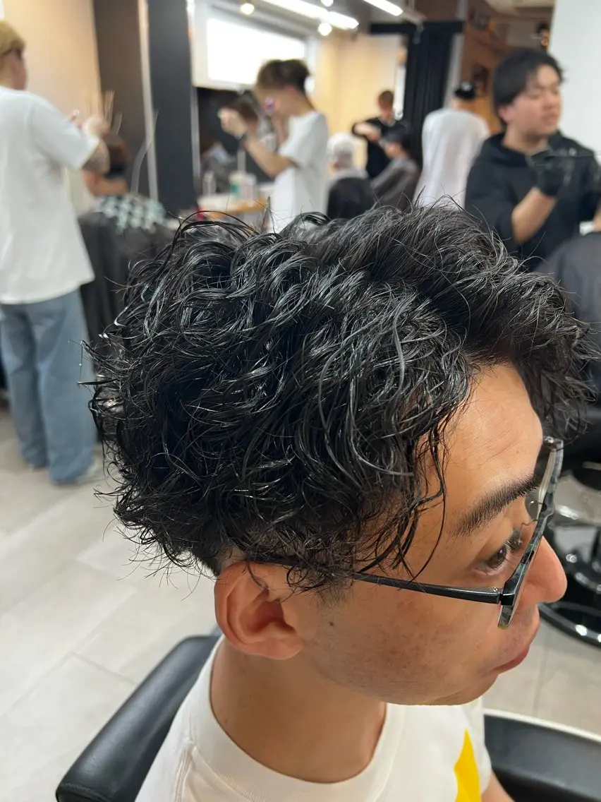 ショート カット ヘアカラー パーマ 毛流れ•波巻きパーマ 特化🔥🌊瀬川竜生のヘアスタイル