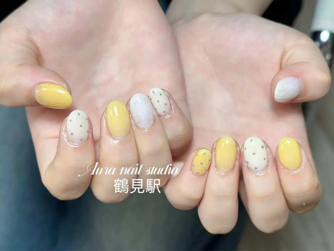 ネイル ハンドネイル Aura nail 🍐💫のネイルデザイン