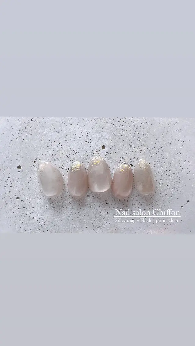 ネイル クリアネイル フラッシュネイル ラメ(グリッター) マグネットネイル ハンドネイル ハンドケア Nail salon Chiffonのネイルデザイン