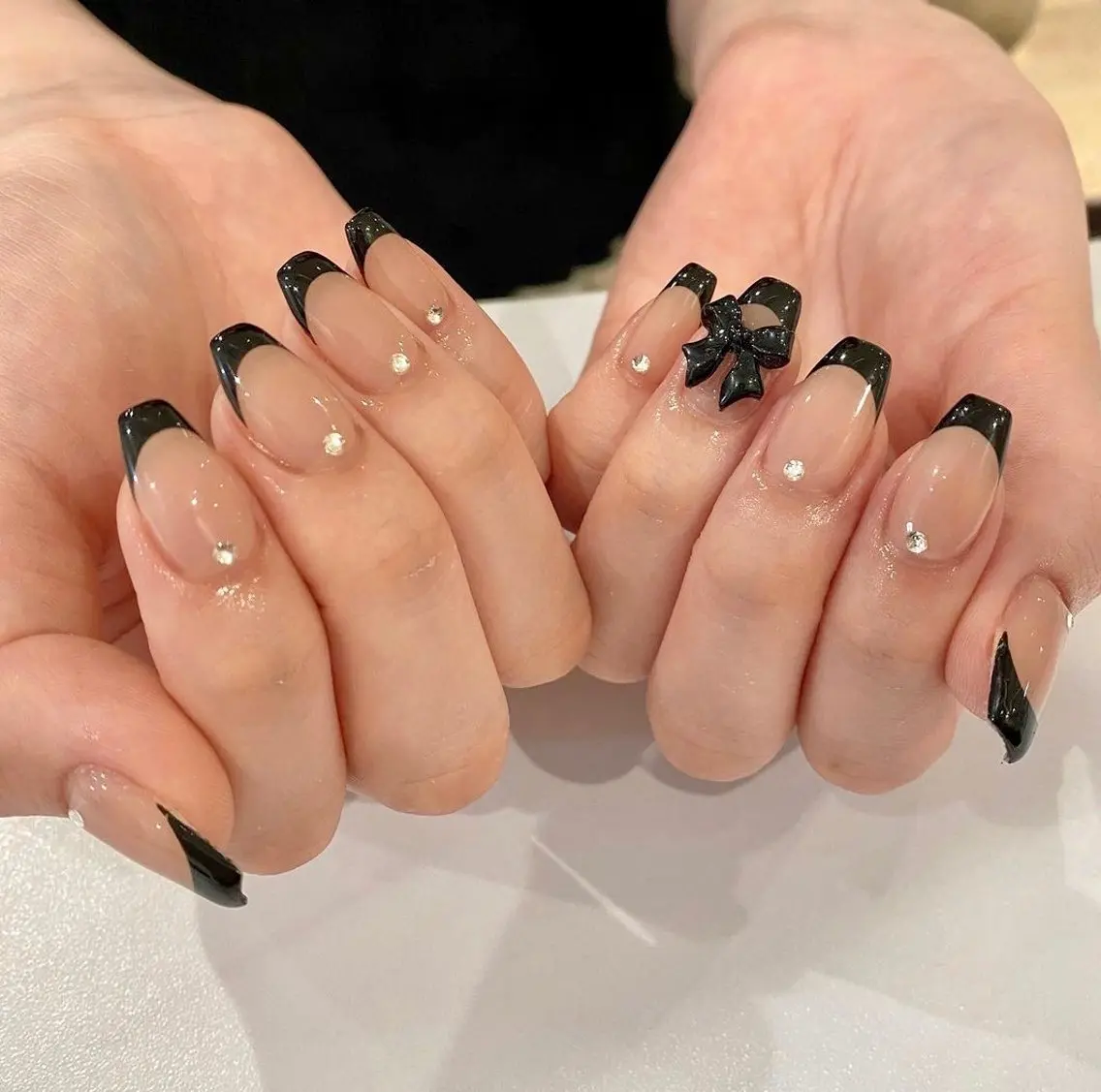 💅　フレンチデザイン ♡(ケア、当店オフ込み)ベース別料金の写真