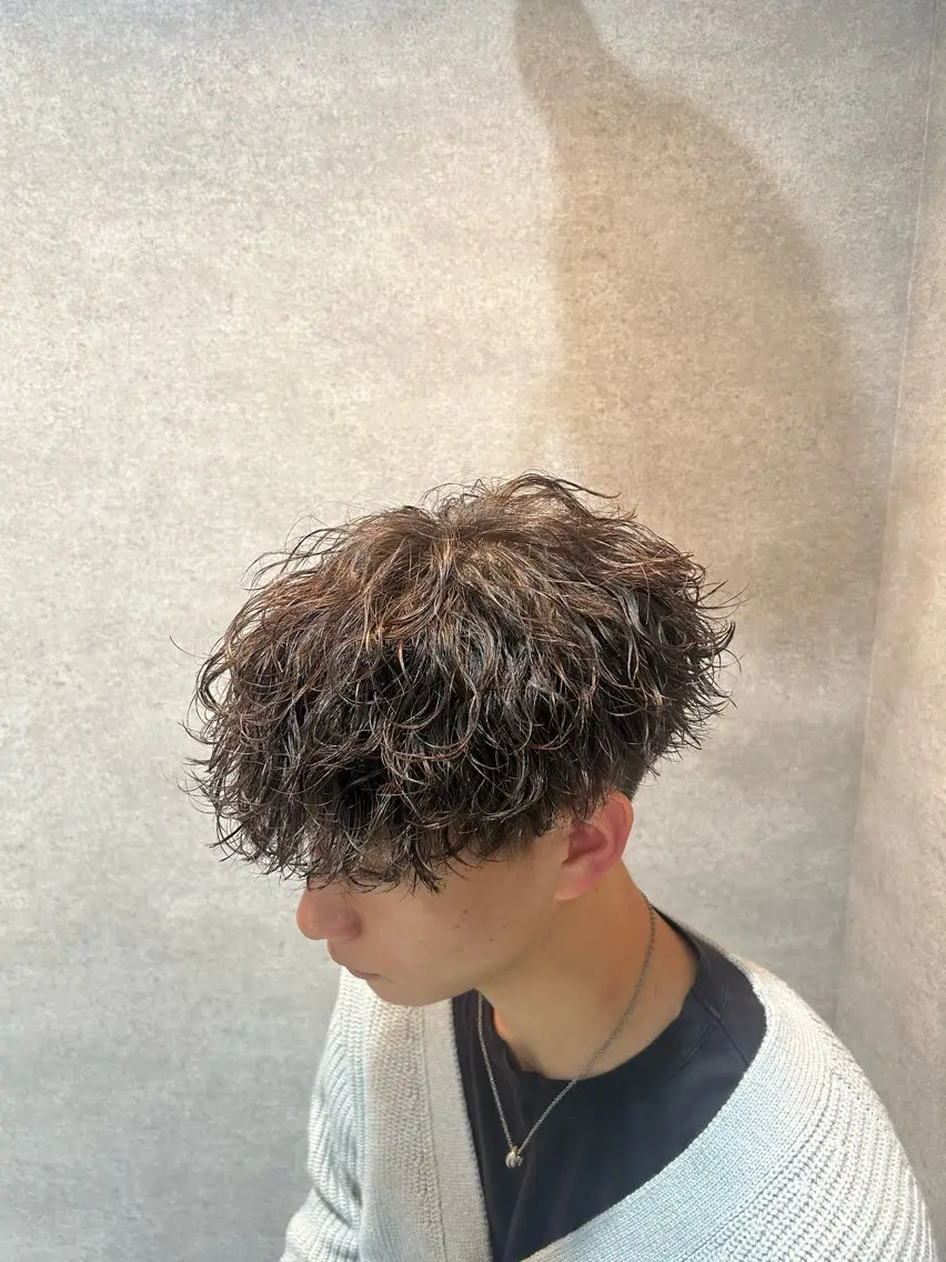 ショート カラー パーマ ヘアアレンジ メンズ キッズ 磯村 翔大のヘアスタイル