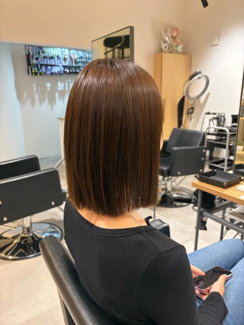 ミディアム ヘアカラー 安達 雪乃のヘアスタイル