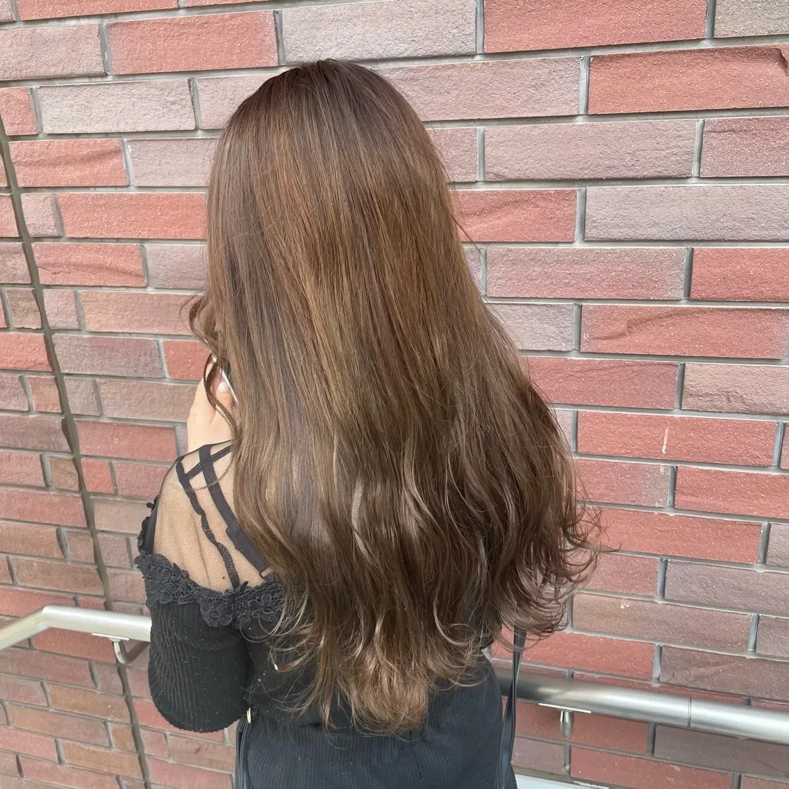 ロング カラー ヘアアレンジ ブリーチ 透明感カラー グレージュ ブリーチなしカラー オリーブグレージュ Mizuki 🐰🌟のヘアスタイル