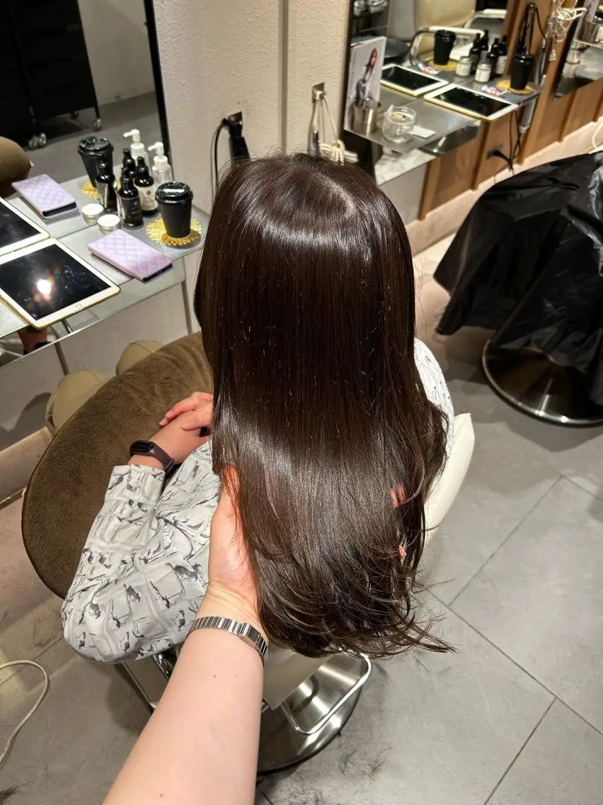 セミロング カラー ブラウンカラー ダークブラウン ヘアカラー トリートメント 艶感/ナチュラル 🌿マアヤのヘアスタイル