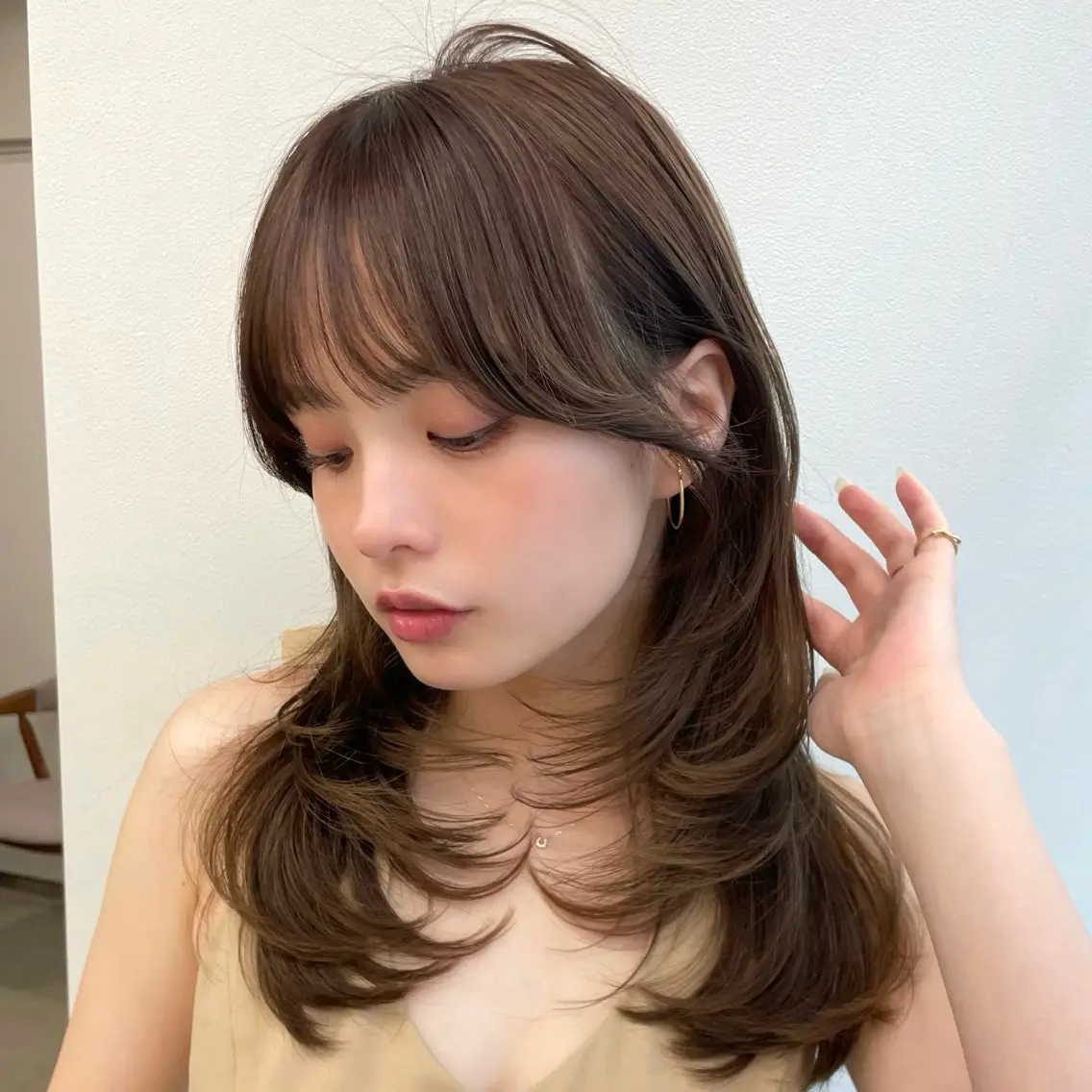 セミロング レイヤーカット minami🤎 レイヤーカットのヘアスタイル