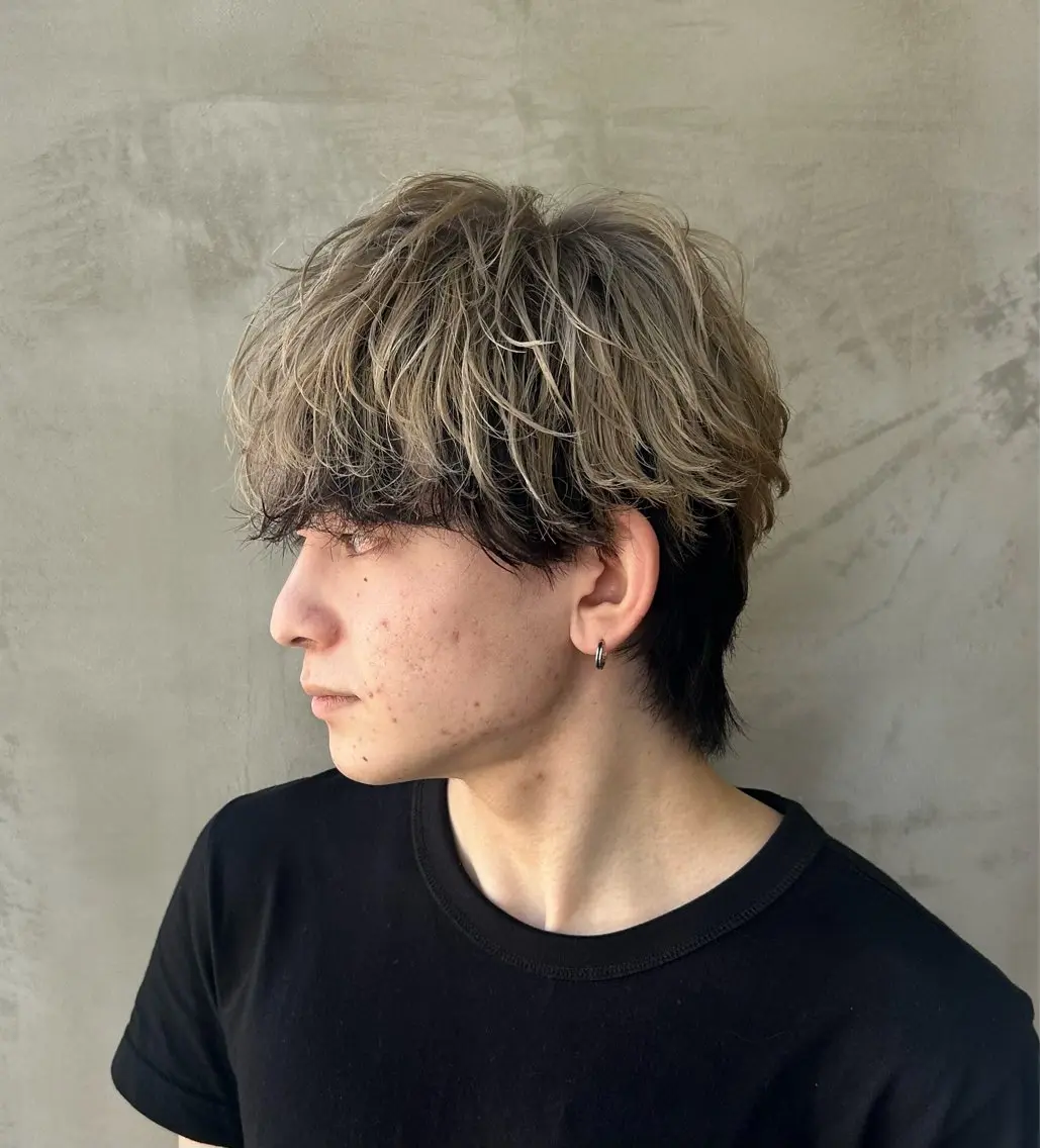 メンズ メンズブリーチ カット ヘアカラー KUMA🧸インナー /メンズパーマのヘアスタイル