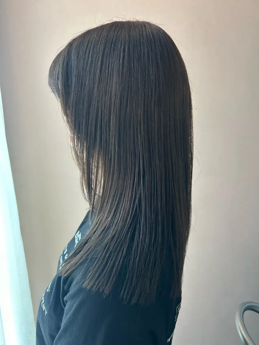 ロング カラー グレージュ オリーブグレージュ オリーブグレー hubhair レイヤー/透明感のヘアスタイル