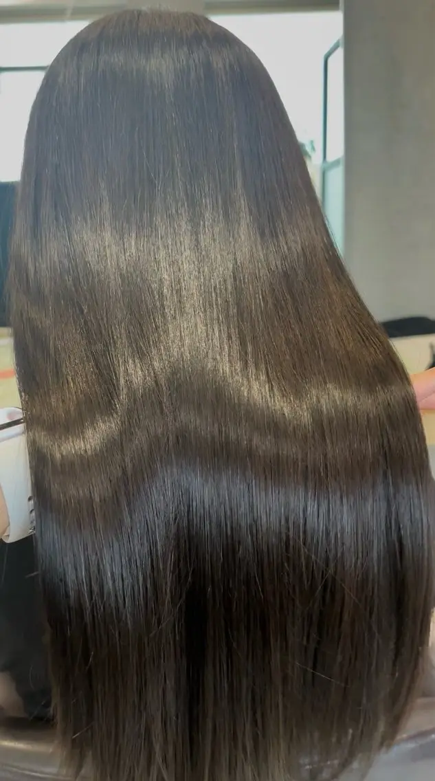カラー 櫻井 沙恵のヘアスタイル