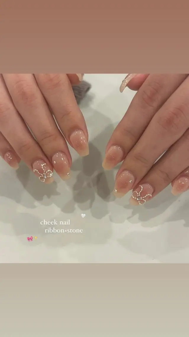 ネイル チークネイル キラキラネイル ラメ(グリッター) ハンドネイル millie ainee太田のネイルデザイン