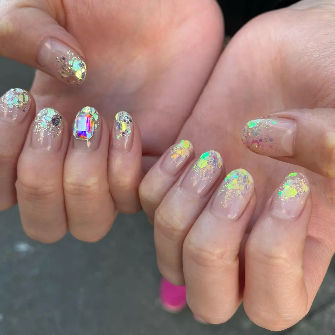 ネイル ストーンネイル nail salon etoleのネイルデザイン