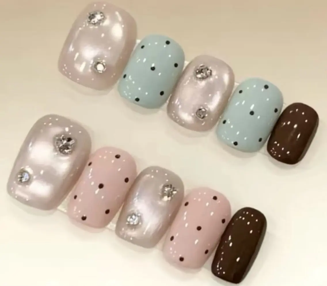 ネイル ハンドネイル H3 Nail Tsuki🦋💙のネイルデザイン