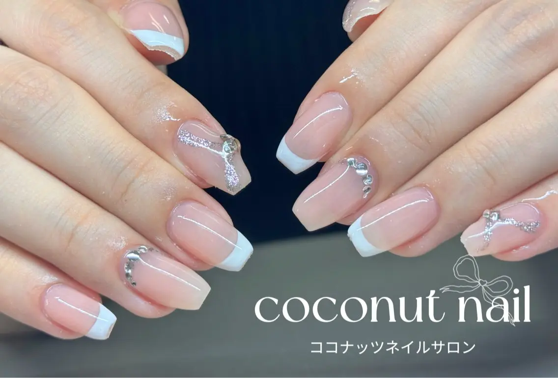 ネイル べっ甲ネイル フレンチネイル キラキラネイル マグネットネイル 大理石ネイル(マーブル) ハンドネイル 神田 ココナッツのネイルデザイン