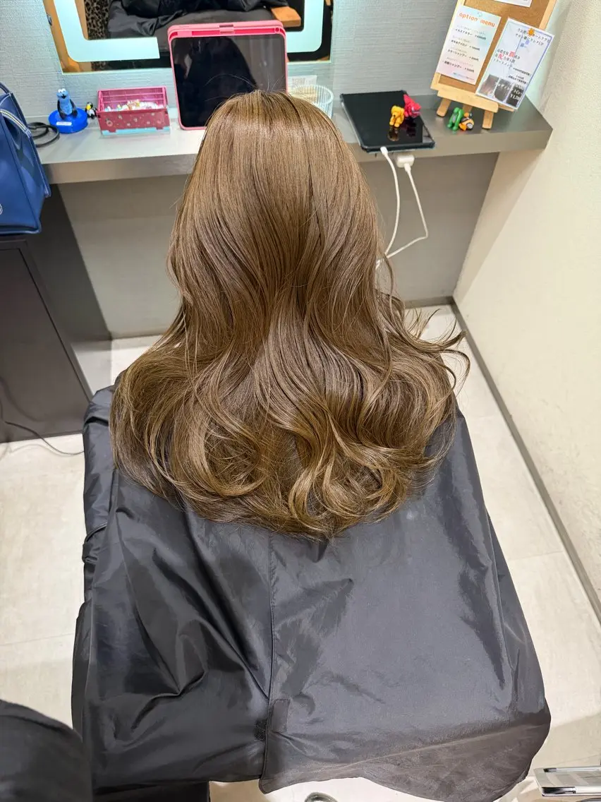 セミロング アッシュ 似合わせカット honoka🌀のヘアスタイル