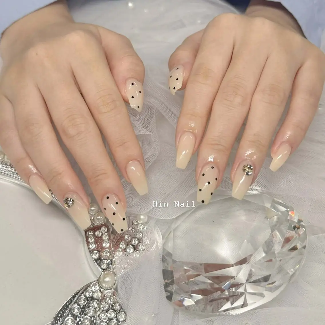 ネイル ハンドネイル HIN NAILのネイルデザイン