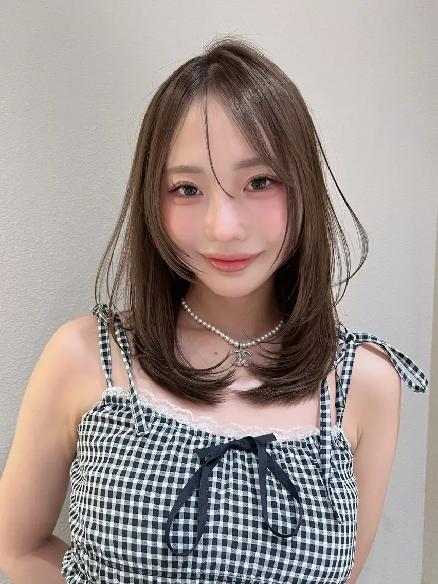 ミディアム カラー カット 縮毛矯正 興津/韓国レイヤー ダブルカラー美髪縮毛のヘアスタイル