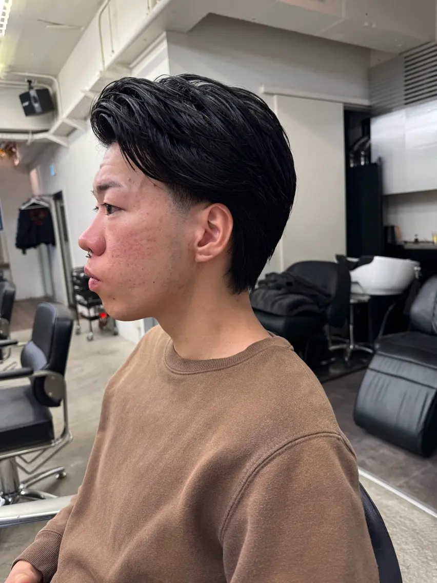 ショート メンズ センターパート フェードカット メンズショート スキンフェード スパイキーショート カット トリートメント 💈メンズ特化💈 TASUKUのヘアスタイル