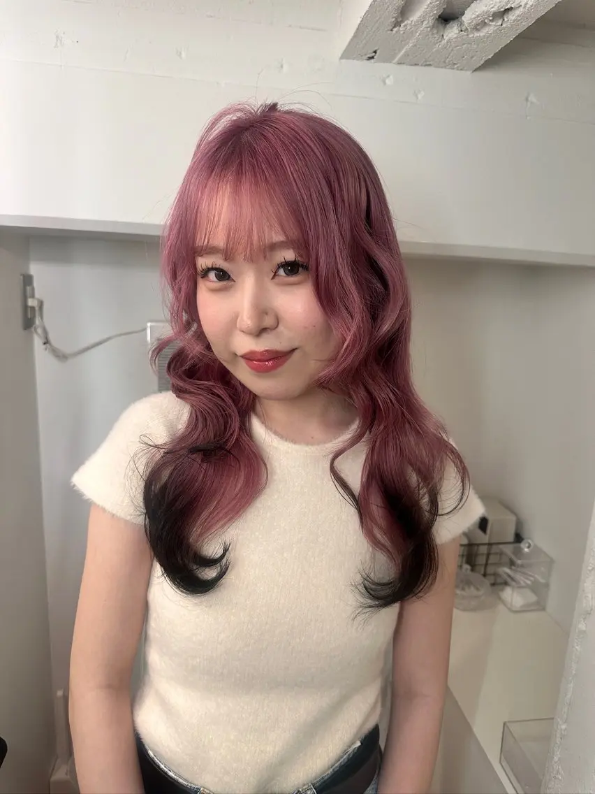 セミロング ヘアカラー トリートメント Hana ハイトーン🕯🩰のヘアスタイル