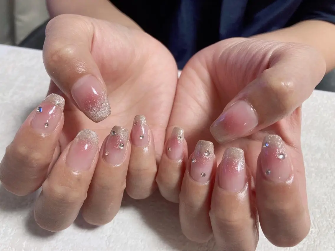 ネイル チークネイル 桜ネイル フレンチネイル ジェルネイル ガラスフレンチ kiki nail &brow二子玉川のネイルデザイン