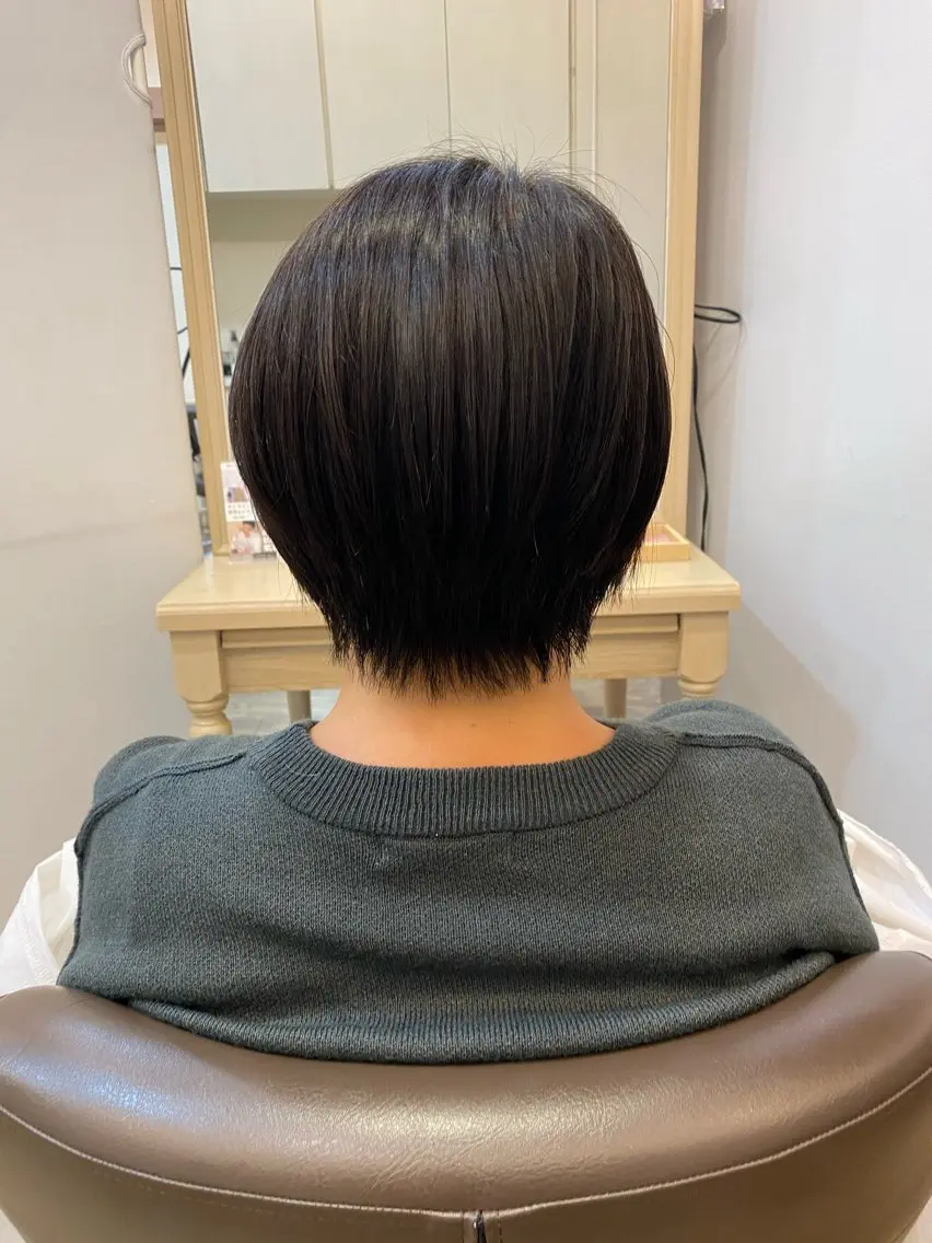 ショート ショートヘア 長嶋 花梨のヘアスタイル