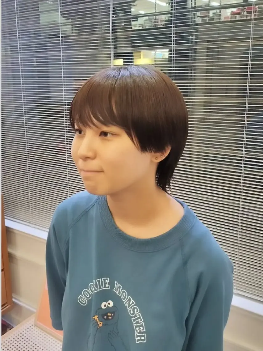 カラー アッシュ ベージュカラー ブリーチ ブリーチなしカラー ヘアカラー トリートメント 【似合わせカラー】 サナ🎶のヘアスタイル