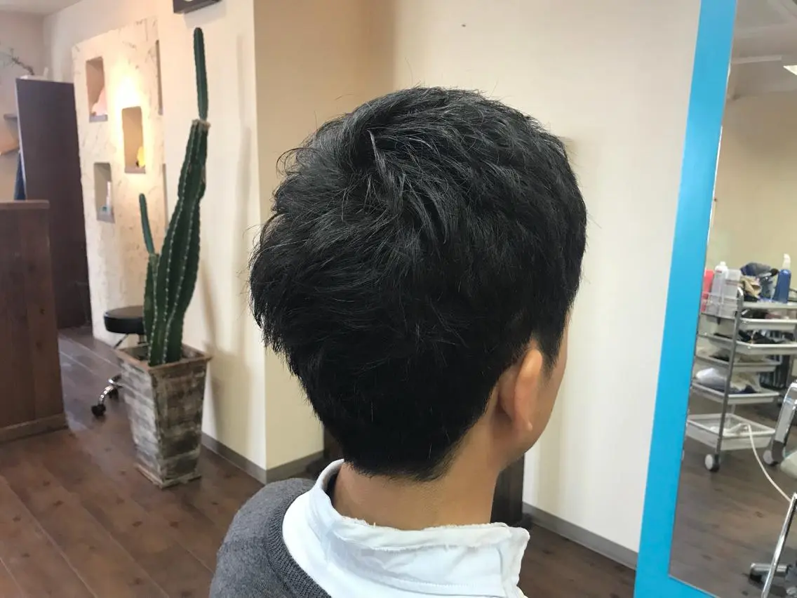 メンズ 中野 大士のヘアスタイル