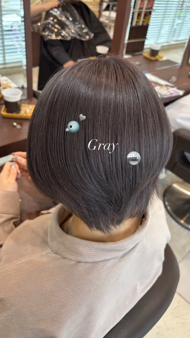 ショート ベージュ/ピンク IBUKI🍒のヘアスタイル