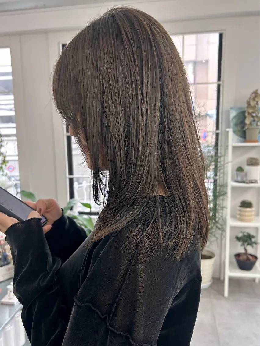 ミディアム カラー カット ヘアカラー トリートメント レイヤーボブ/ 艶カラー/サナ🌼のヘアスタイル