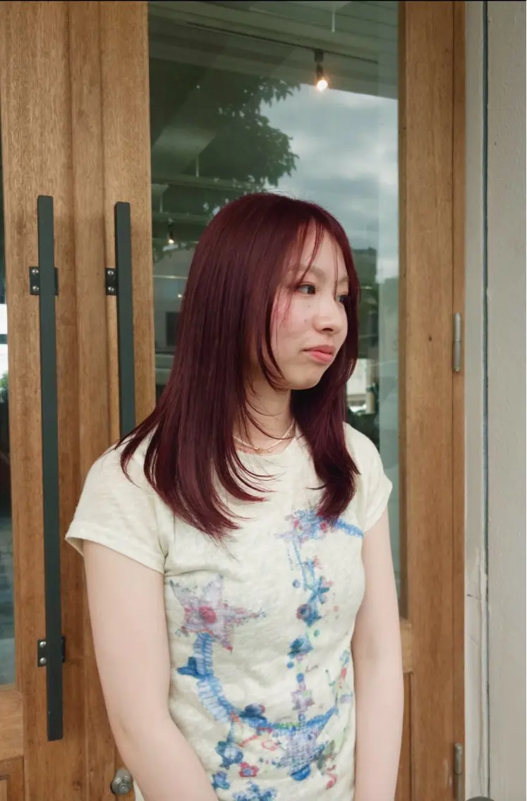 カラー 透明感カラー くるみ avedaのヘアスタイル