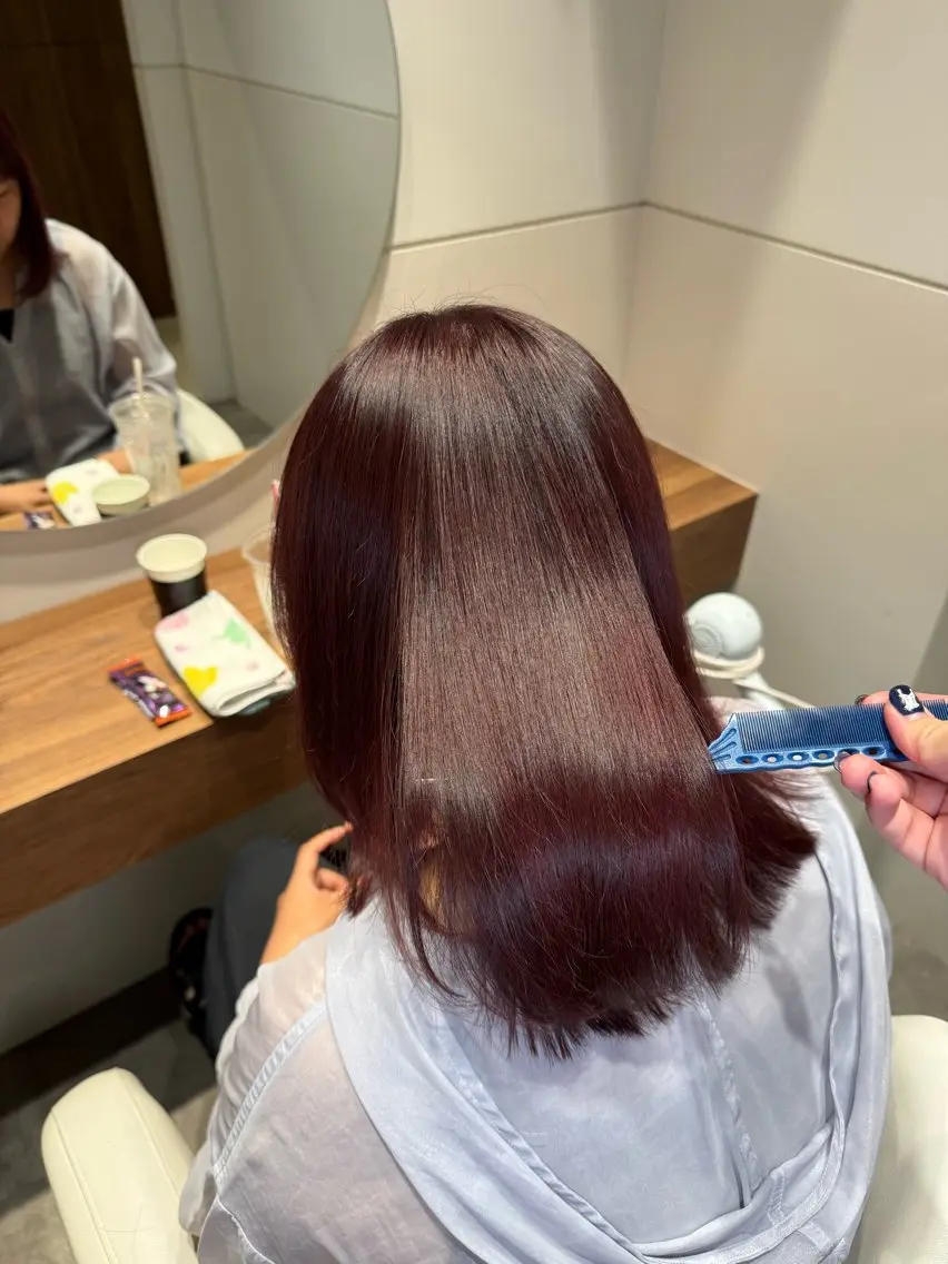 ミディアム カラー ダブルカラー レッドカラー オタク特化美容師💟 チバコナツのヘアスタイル