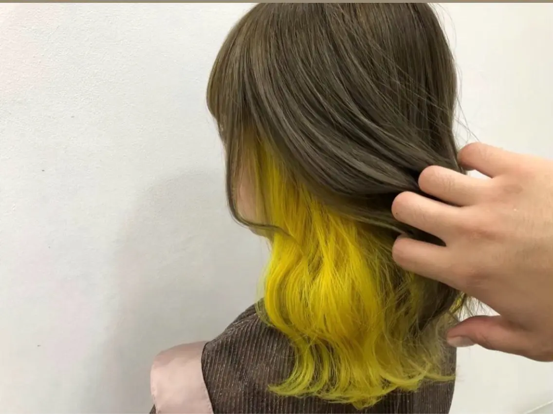 ミディアム ヘアカラー 🫧小林舞衣 🌙のヘアスタイル