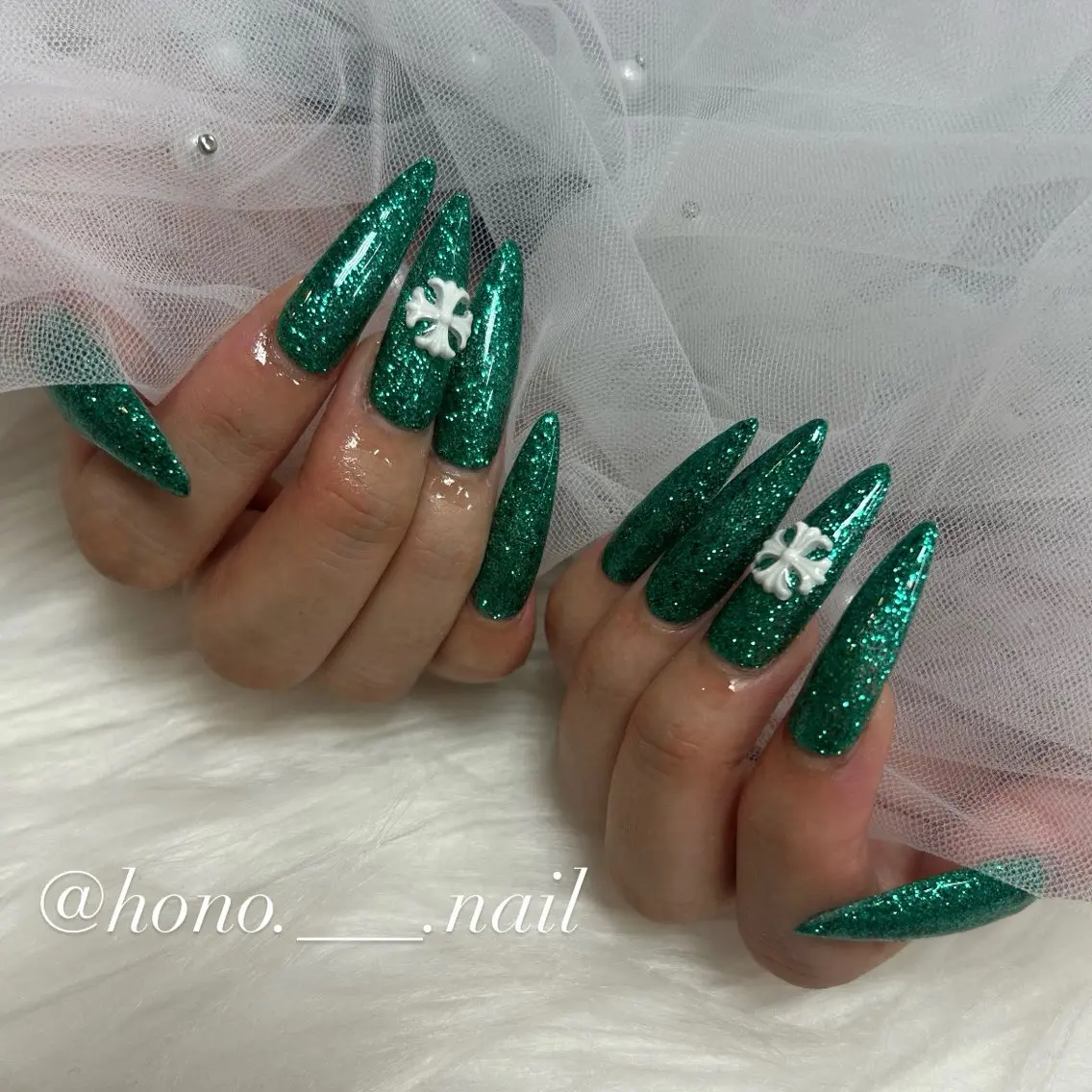 ネイル ハンドネイル NailSalo AriuMのネイルデザイン