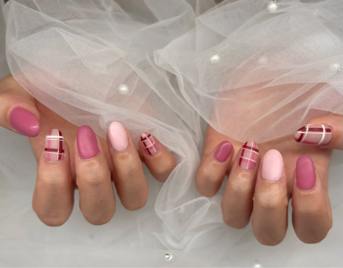 ネイル マットネイル ハンドネイル NAILSALON ViViのネイルデザイン