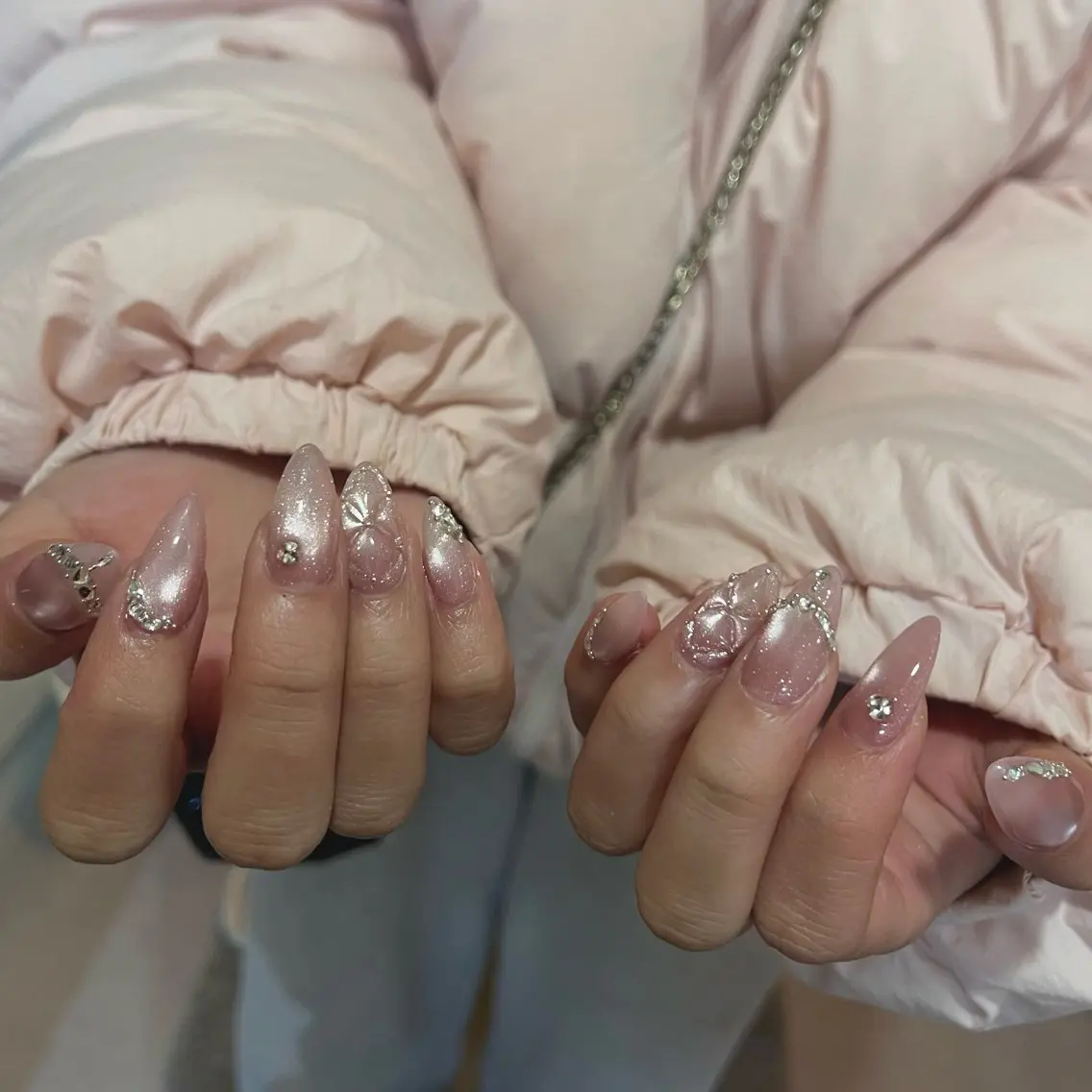 ネイル グラデーション ラメ(グリッター) マグネットネイル ミラーネイル ニュアンスネイル ハンドネイル Lumi de nailsのネイルデザイン