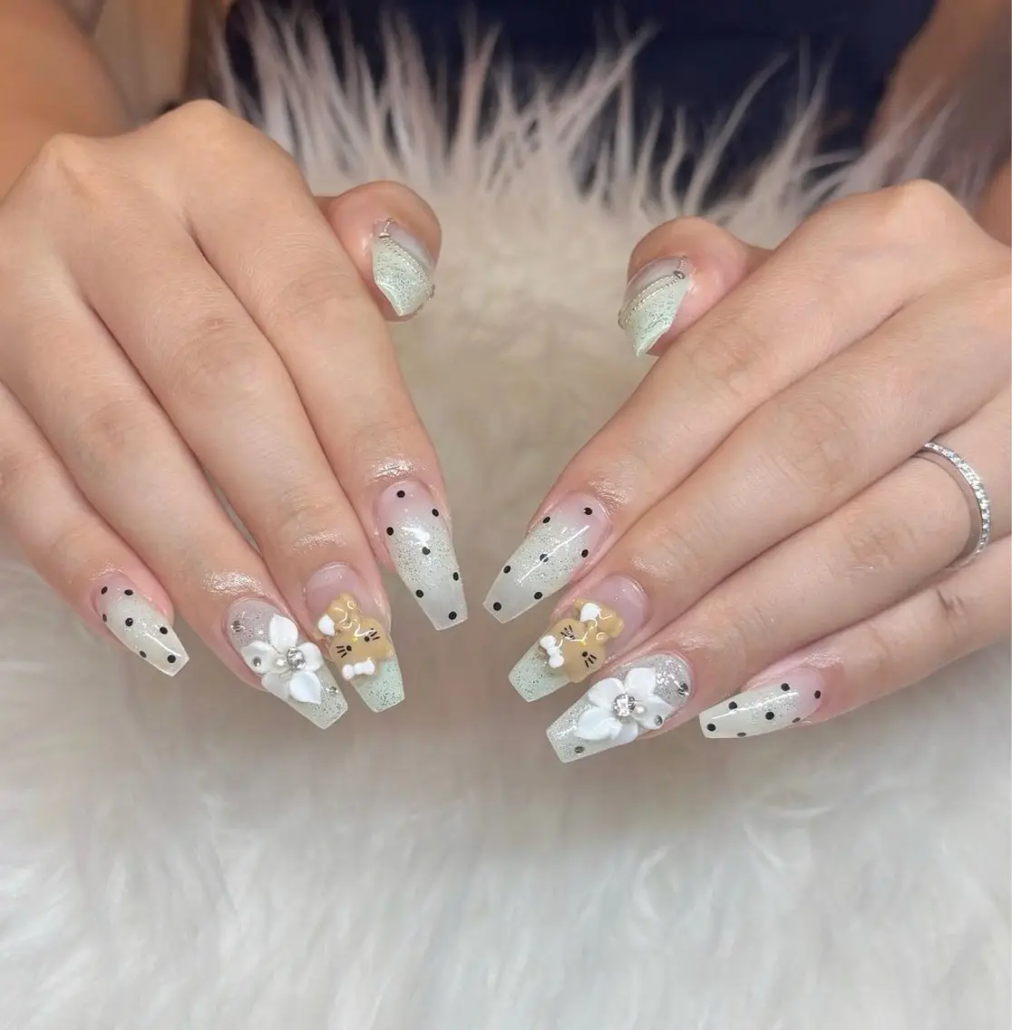 ネイル GreenNail Yuのネイルデザイン