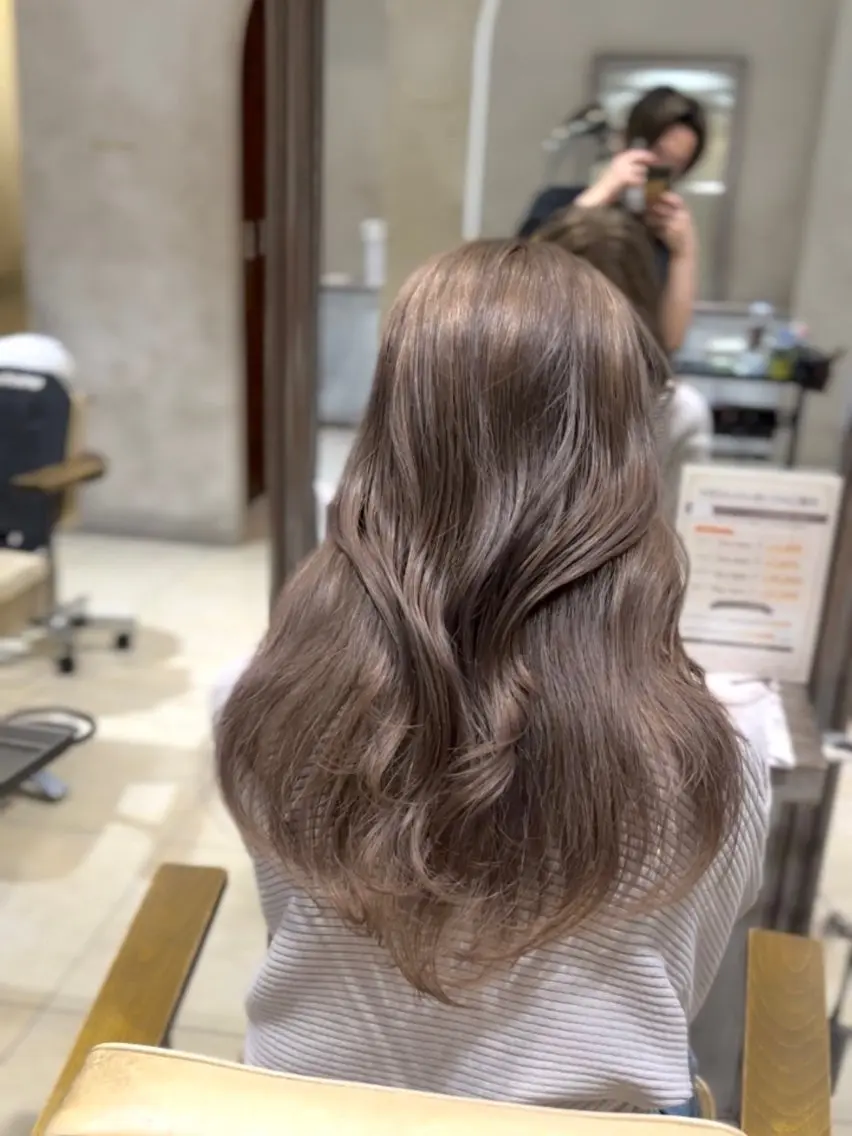 セミロング カラー 高槻No.1🇰🇷 韓国ヘア 橋口陽太のヘアスタイル