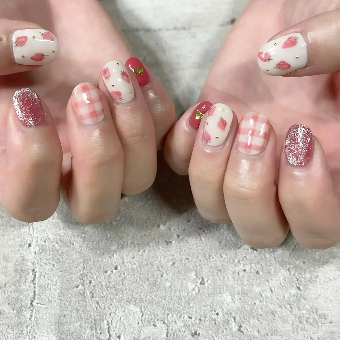 ネイル ジェルネイル 東 千夏のネイルデザイン