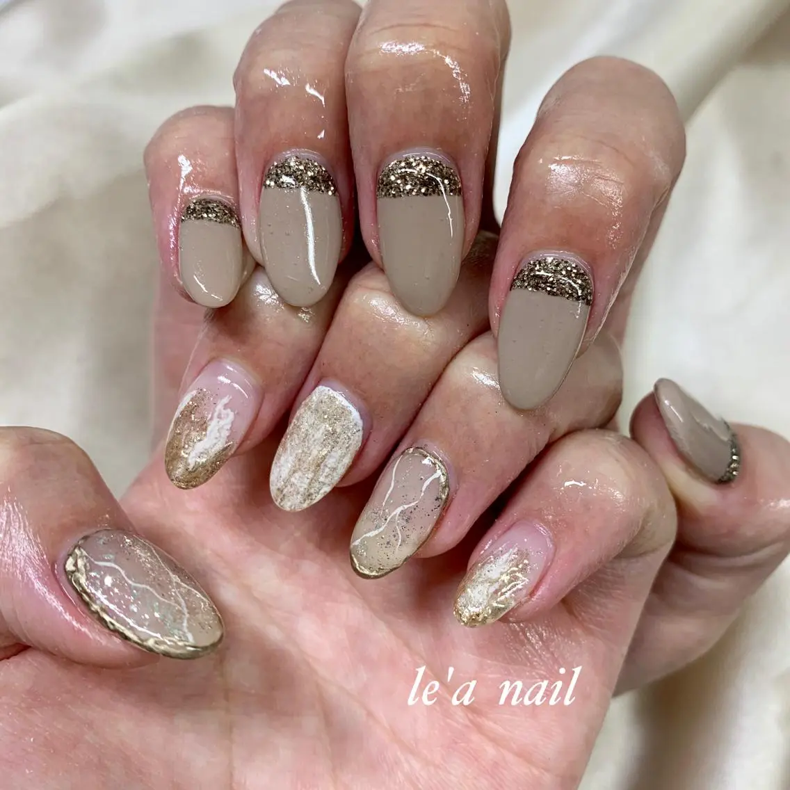 ネイル アートネイル フレンチネイル ニュアンスネイル new me"のネイルデザイン