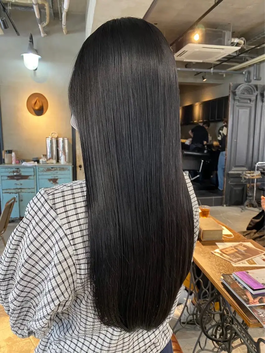 ロング ヘアカラー トリートメント 🌺柔らか透明感 カラー🌊MAMIのヘアスタイル