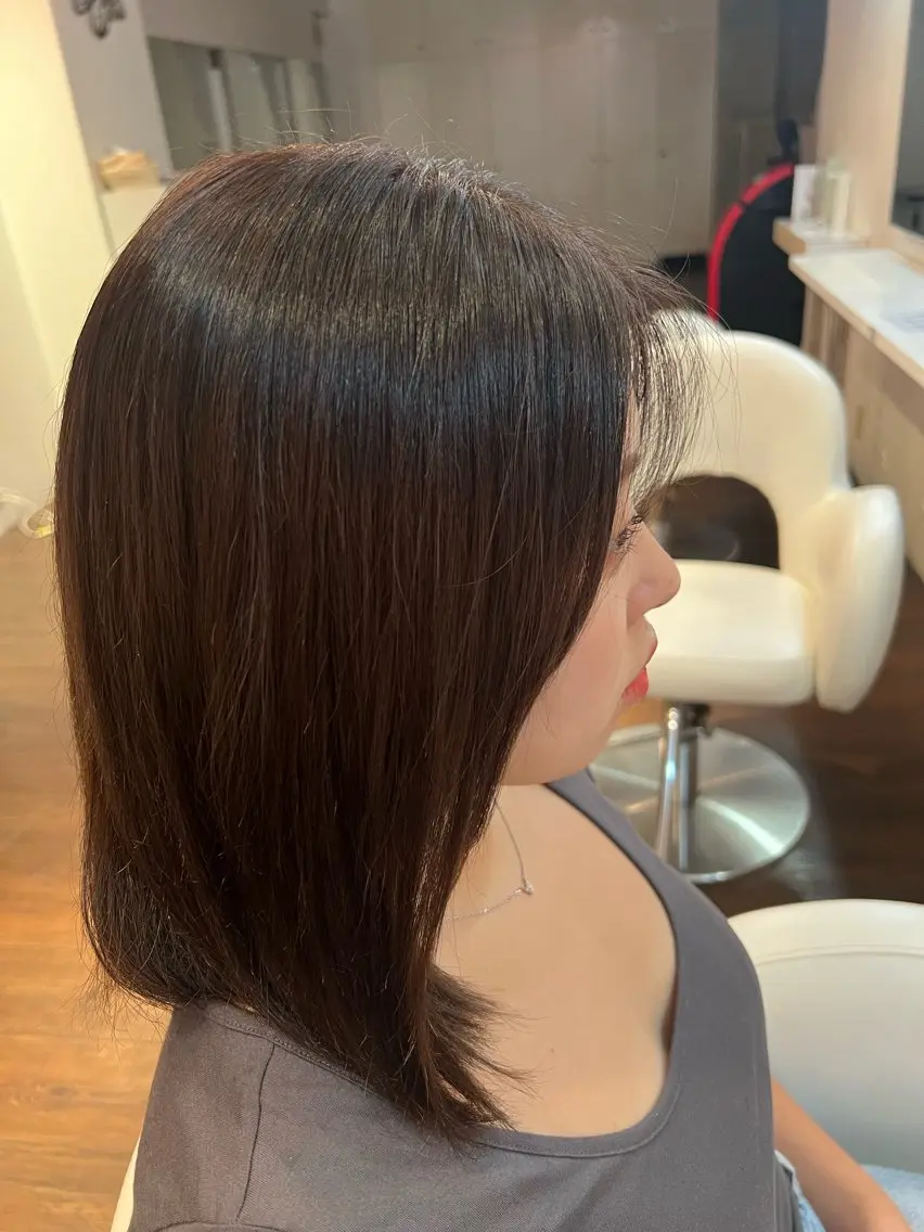 セミロング カラー kingdom青山店 小宮愛理のヘアスタイル